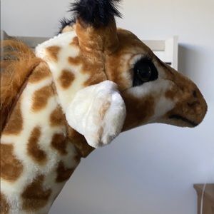 Meet your Posher, Bill